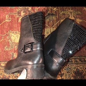 Giani Bini Black Booties